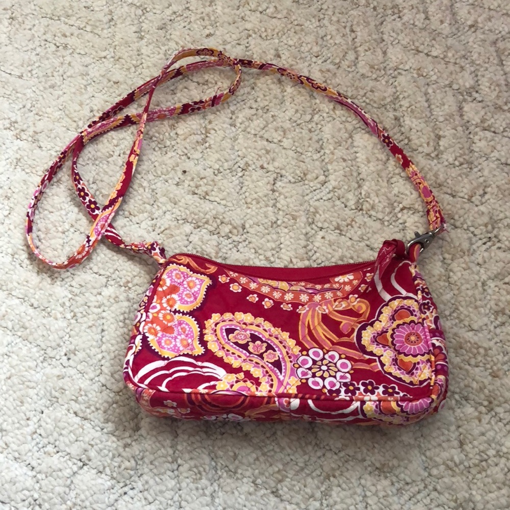 Vera Bradley Raspberry Fizz crossbody - Picture 1 of 1